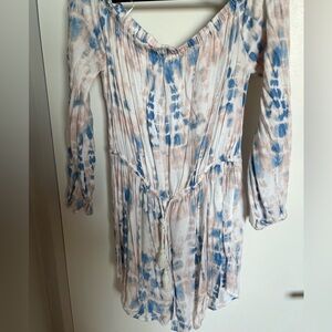 Women’s romper size M